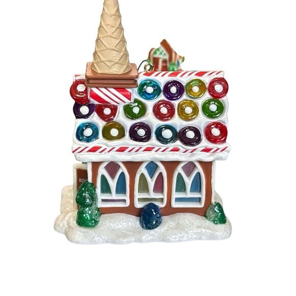 Hallmark Keepsake gingerbread Community Church Ornament 2009 - Picture 3 of 9